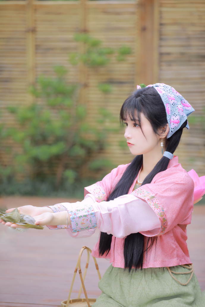 石子与羽男 剧照